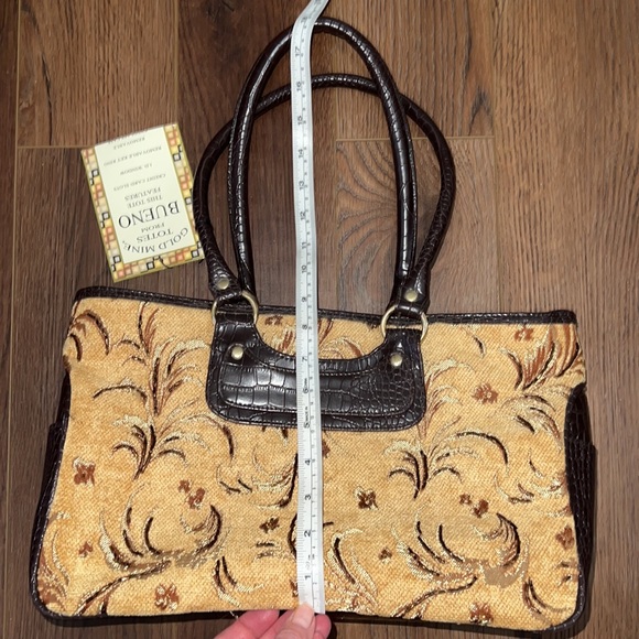 NWT Gold Mine Tote from Bueno shoulder bag purse Tan Cream Brown - Picture 8 of 17